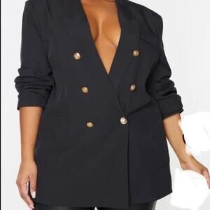 NWOT✨PRETTY LITTLE THING PLUS Black Double Breasted Military Style Blazer